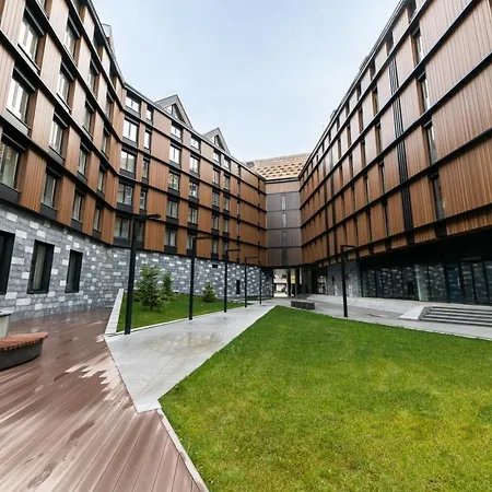 Woodside Residences & Apartment *
